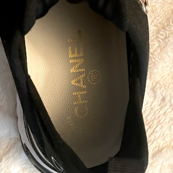 CHANEL Tennis Shoes - 1st to buy gets a free pick from ANYTHING in my closet!!! - Picture 4 of 8